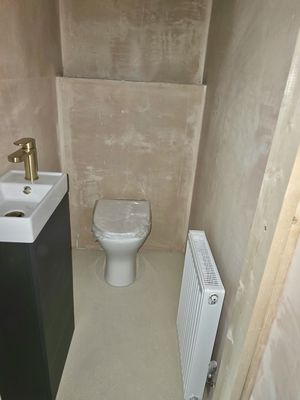 Downstairs WC- click for photo gallery